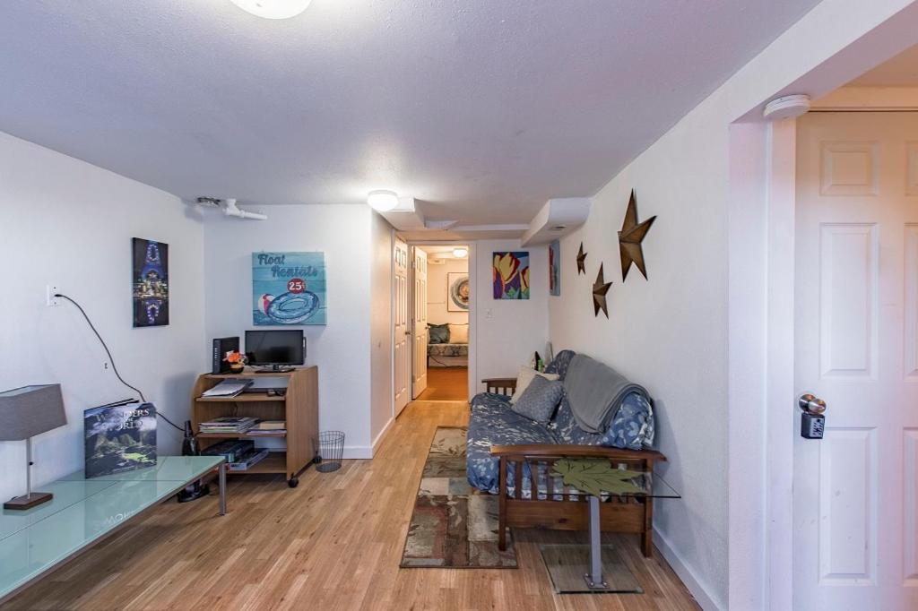 Seattle Urban Village- Unit B- Lago Vista- Lake Union- Sleeps 6 Bagian luar foto